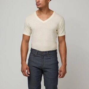Wool & Prince Mens 100% Merino Wool V-Neck Undershirt Natural White Size Small